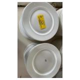 RED VANILLA DINNER PLATES