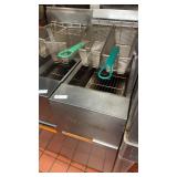 FRYMASTER DEEP FRYER