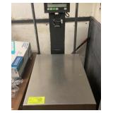 METTLER TORNADO SCALE