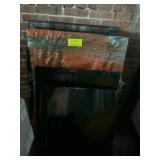 LARGE FLAT SCREEN TVS