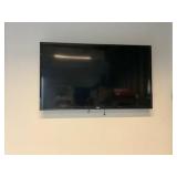 LARGE FLAT SCREEN TV WITH WALL MOUNT