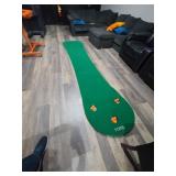 PRACTICE PUTTING GREEN BY FORB