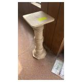 32"T PEDESTAL