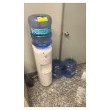 GLACIER BAY COLD AND HOT WATER DISPENSER