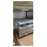 VULCAN GRILL W/ OVEN  ON CASTERS