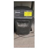 FELLOWS 150C SHREDDER