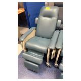 BLUE RECLINERS ON WHEELS