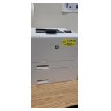HP COLOR LASER JET PRO  M452DN