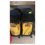 RUBBERMAID CLEANING CART