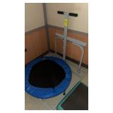 TRAMPOLINE WITH STAND