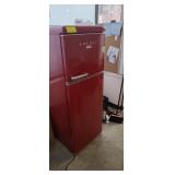 GALANZ REFRIGERATOR/FREEZER