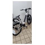 ZOOMO ELECTRIC  BIKE