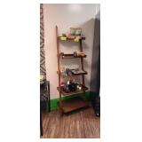 WOOD LEANING RACK NO CONTENTS