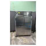 Continental Refrigerator Model 2R
