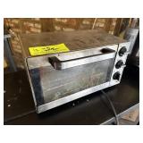 HB TOASTER OVEN