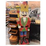 NUTCRACKER DECOR