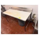 SS TABLE W POLIBOARD, BACKSPLASH AND OPEN BASE