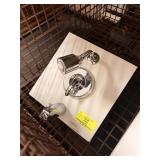 SHOWER HEAD + FAUCET DISPLAY