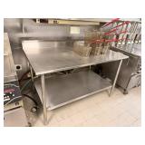 SS TABLE W UNDER SHELF