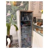 SUMMIT SINGLE GLASS DOOR MERCHANDISER - NO
