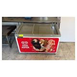 Hiron Chest Showcase Freezer SC-305