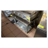 SS GRILL STAND