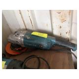 MAKITA GRINDER