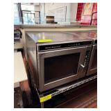 Menumaster Commercial Microwave Oven