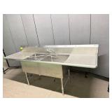 NBR Equipment 2SS-242414LR24 Stainless Sink