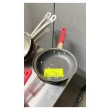 4 Fry Pans with Red Handles