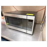 GE Microwave Oven Model JES1657SMSS