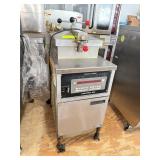 Henny Penny Model 600C Pressure Fryer