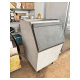 Scotsman Stainless Steel Ice Bin
