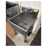STAINLESS STEEL ONE COMPARTMENT SINK