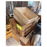 WOODEN WINE BOXES