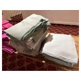 LIGHT GREEN LINEN - TABLE CLOTH / NAPKINS
