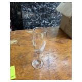 CHAMPAGNE GLASS