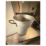 Large Aluminum Stock Pot with Handles
