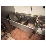 Stainless Steel Three Basin Sink