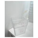Cambro 4 Quart Plastic Food Container