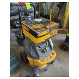 DeWalt DWV012 10 Gallon Dust Extractor Vacuum