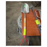 Truper Round Point Shovel