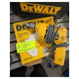 DeWalt DW100 3/8-Inch VSR Drill