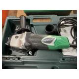 Hitachi CM 5SB 5" Cutter With Case