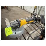 DeWalt DWE43840CN 7