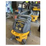 DeWalt DWV012 10-Gallon Dust Extractor Vacuum