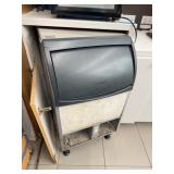 Manitowoc Undercounter Ice Maker