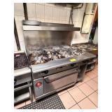 VULCAN 8 BURNER STOVE W OVEN