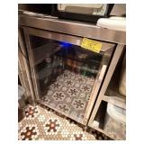 SS SINGLE GLASS DOOR MINI FRIDGE