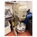 HOBART 60 QT MIXER